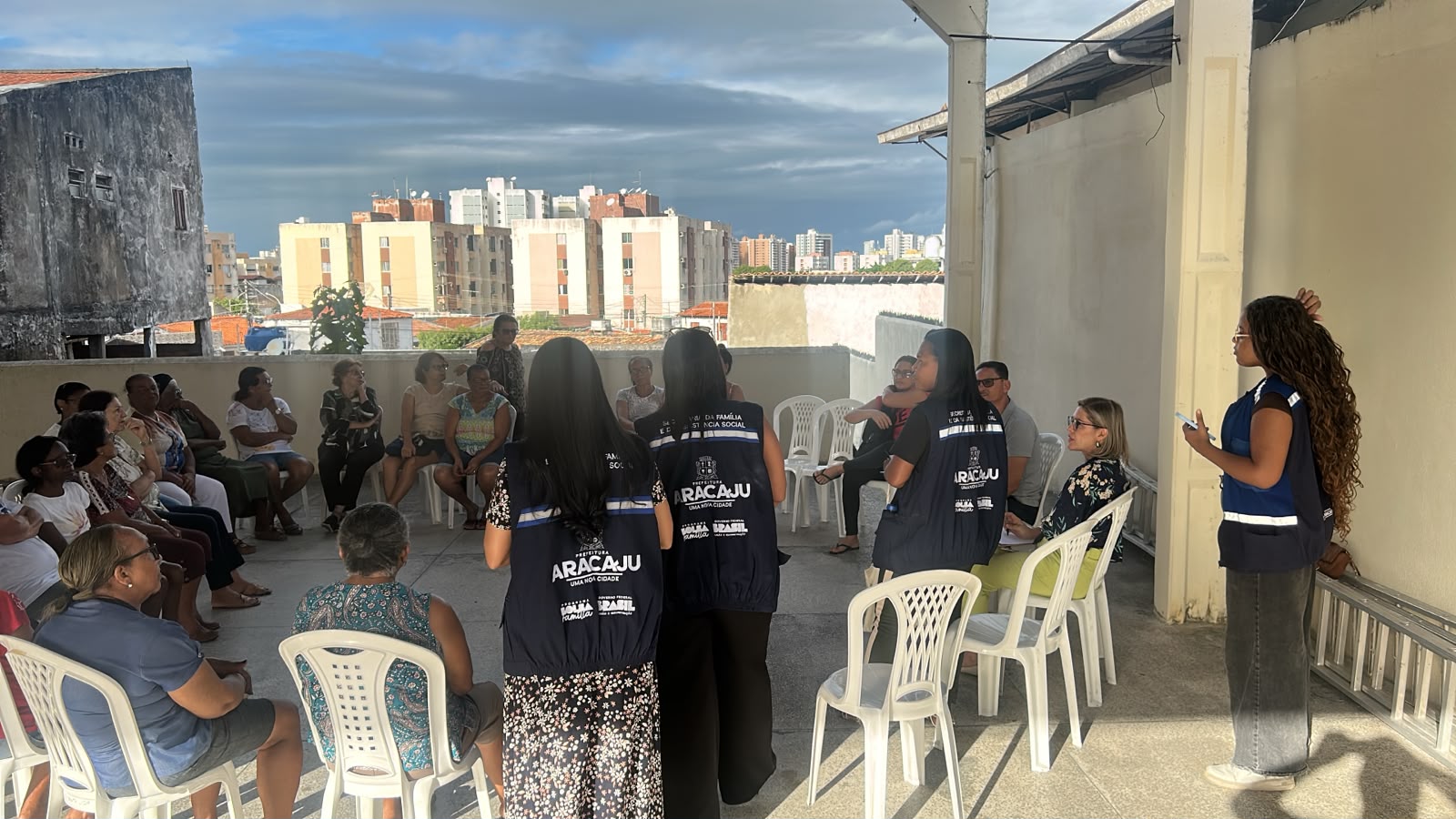 Prefeitura de Aracaju inicia ações sociais para canal do Conjunto Médici