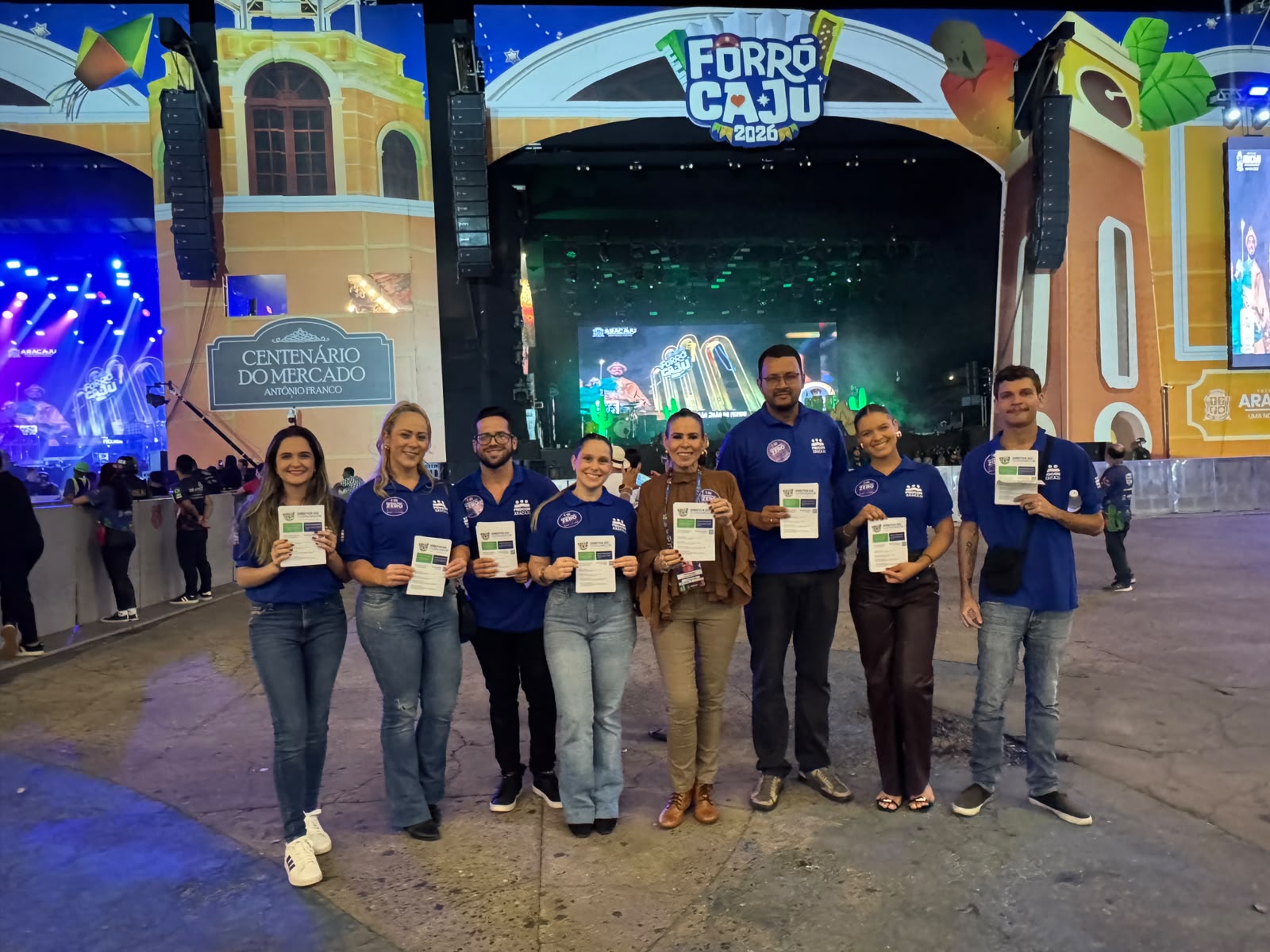 Procon Aracaju orienta consumidores e comerciantes durante o Forró Caju 2026