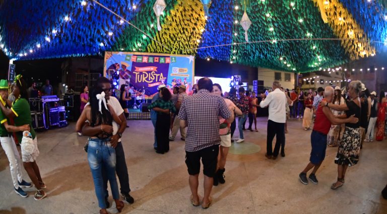 Segundona do Turista e Gonzagão Itinerante animam a Rua São João em Aracaju