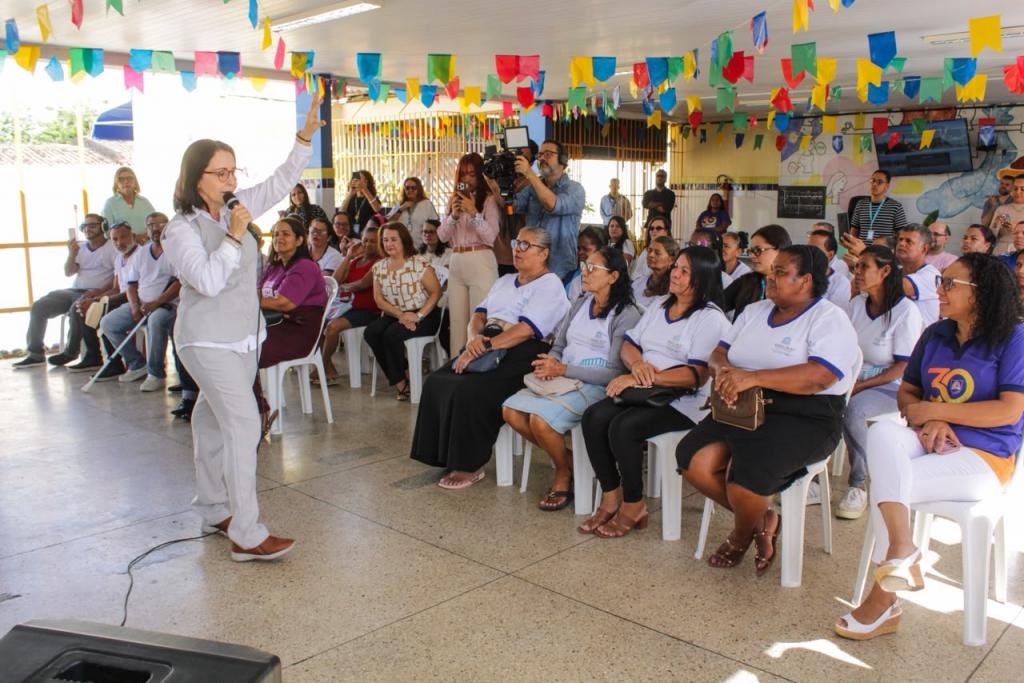 Bolsa Aju: Um Novo Caminho para a Educação de Jovens e Adultos em Aracaju