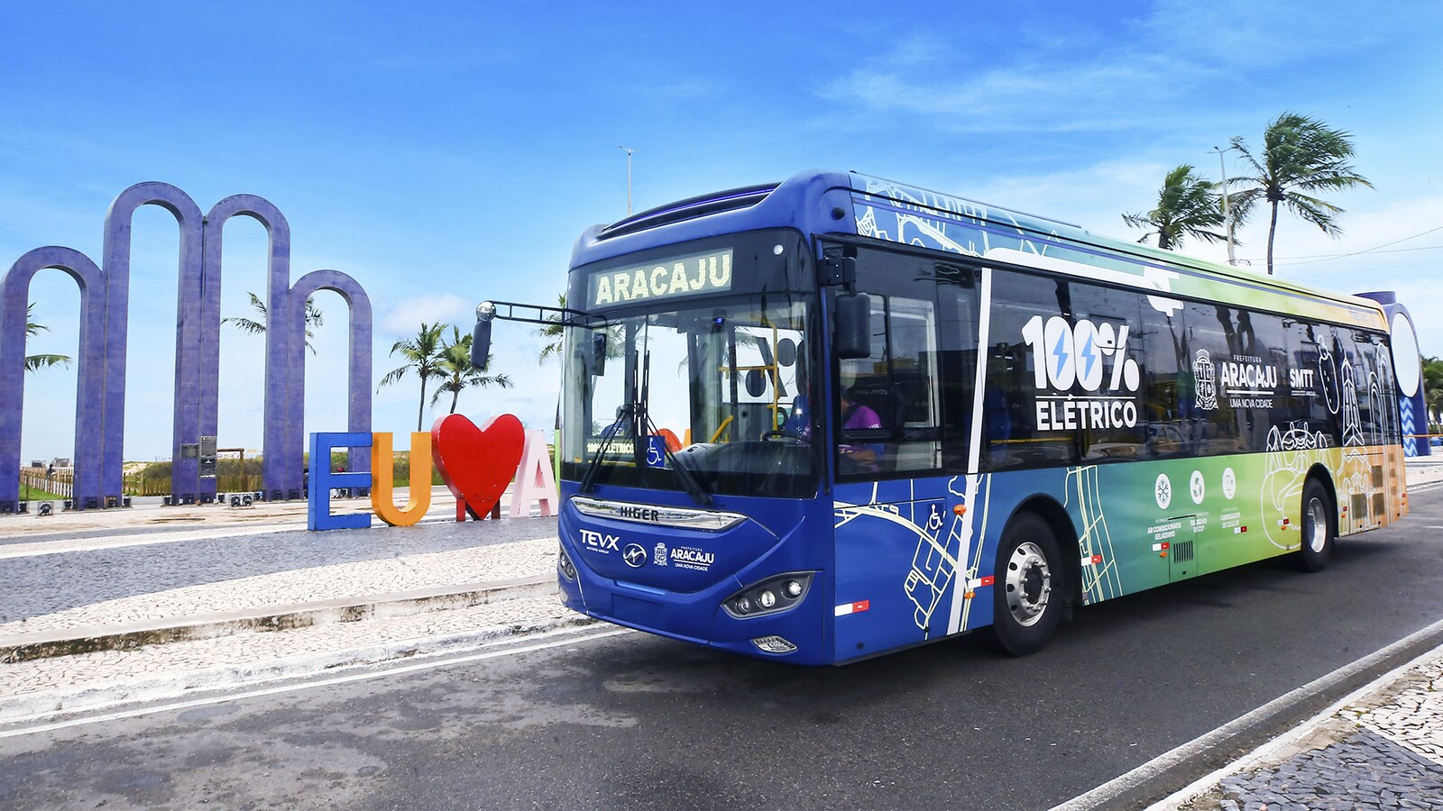 Aracaju avança na mobilidade sustentável com mais 15 ônibus elétricos