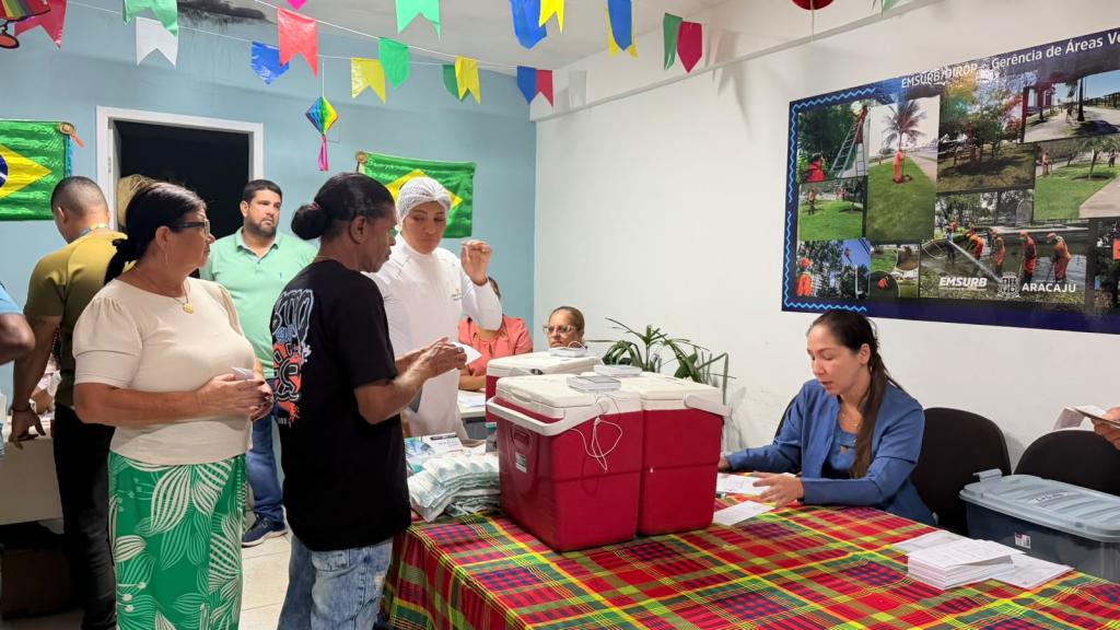 Emsurb realiza ação de saúde para valorizar servidores da limpeza urbana