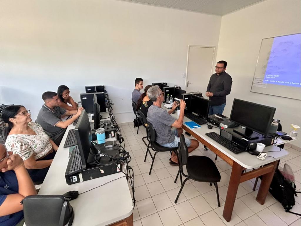 Prefeitura de Aracaju amplia cursos de qualificação em diversos bairros da cidade
