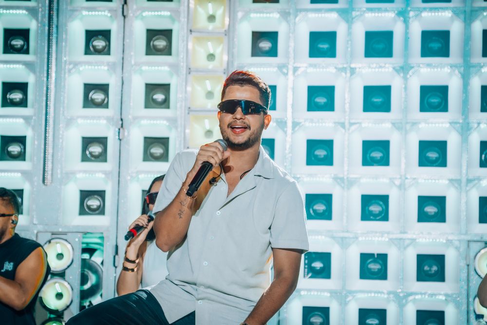 Mikael Santos celebra suas raízes com gravação em Sergipe