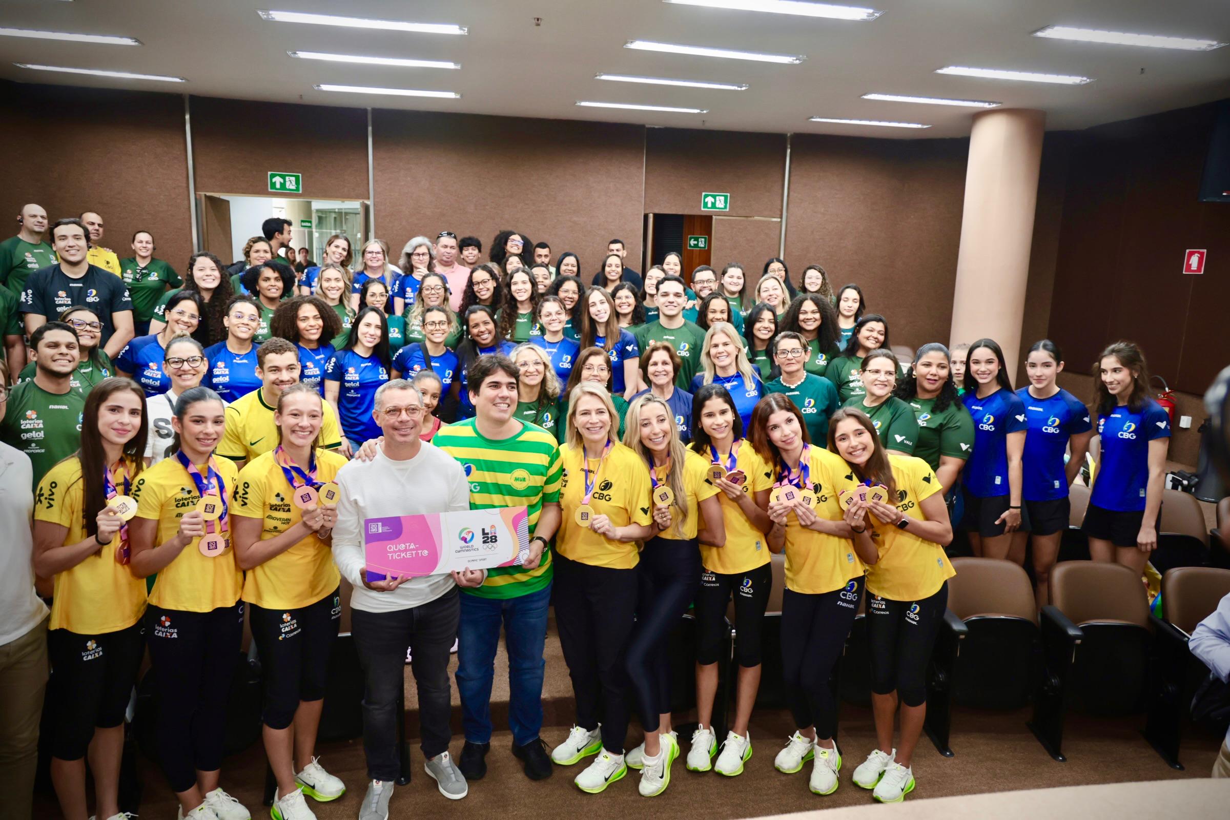 Seleção Brasileira de Ginástica Rítmica recebida no Palácio dos Despachos