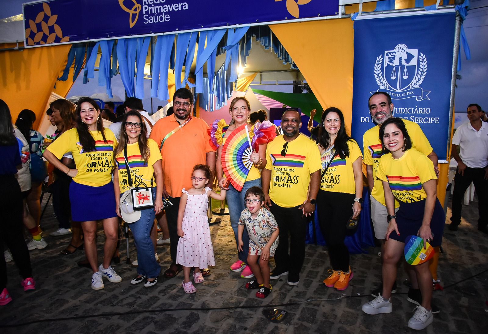 25ª Parada LGBT+ na Orla da Atalaia coroa presidente do TJSE como madrinha