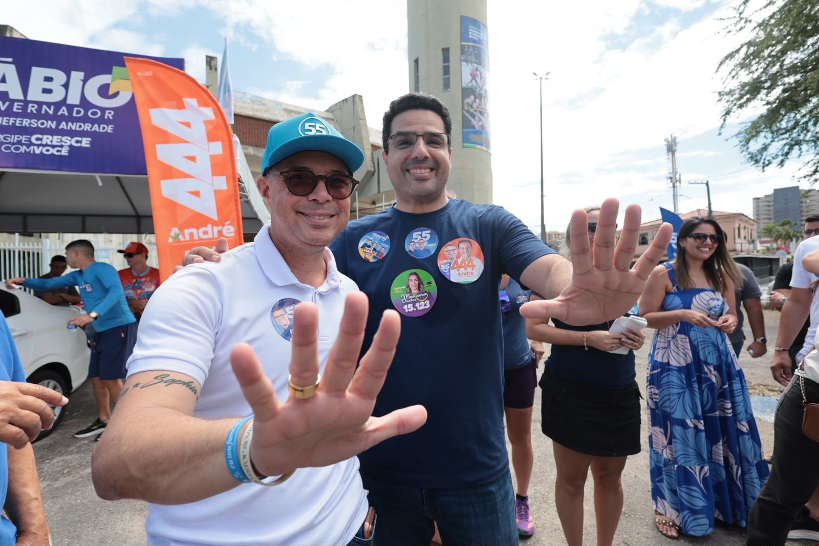 Governador Fábio Mitidieri em agenda de campanha em Sergipe