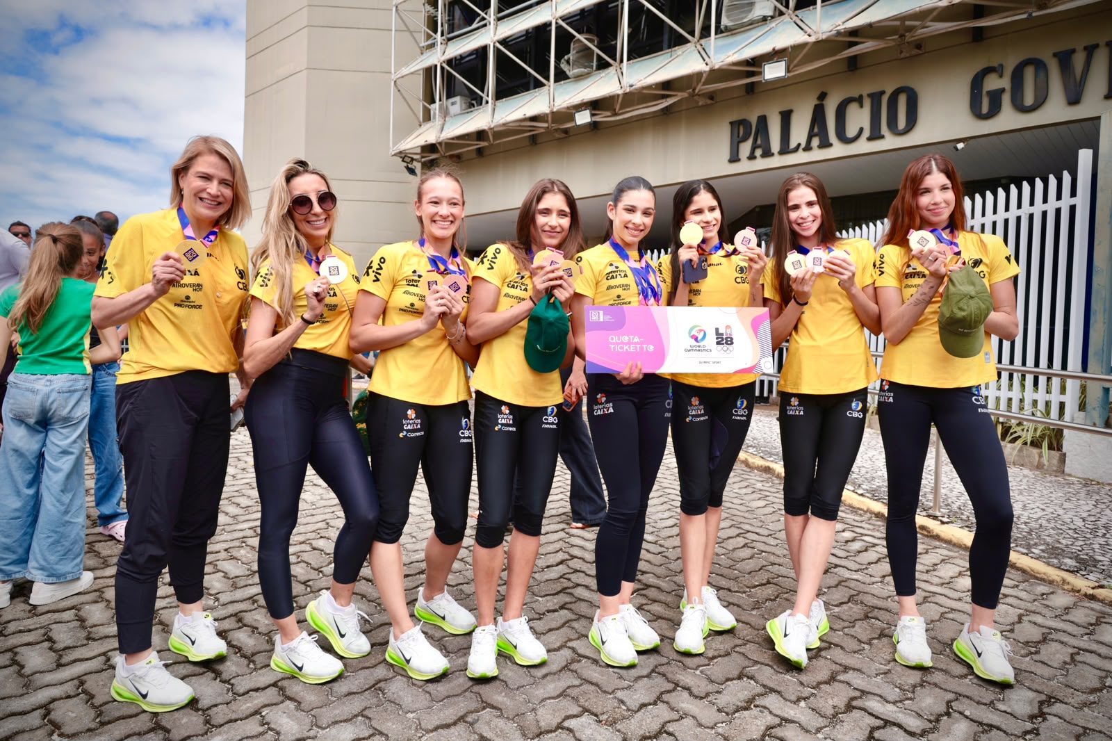 Seleção Brasileira de Ginástica Rítmica recebida no Palácio dos Despachos