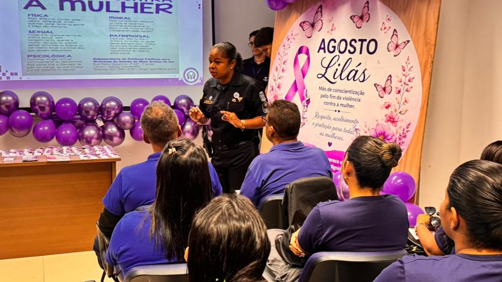 Patrulha Maria da Penha debate prevenção à violência em empresa de Aracaju