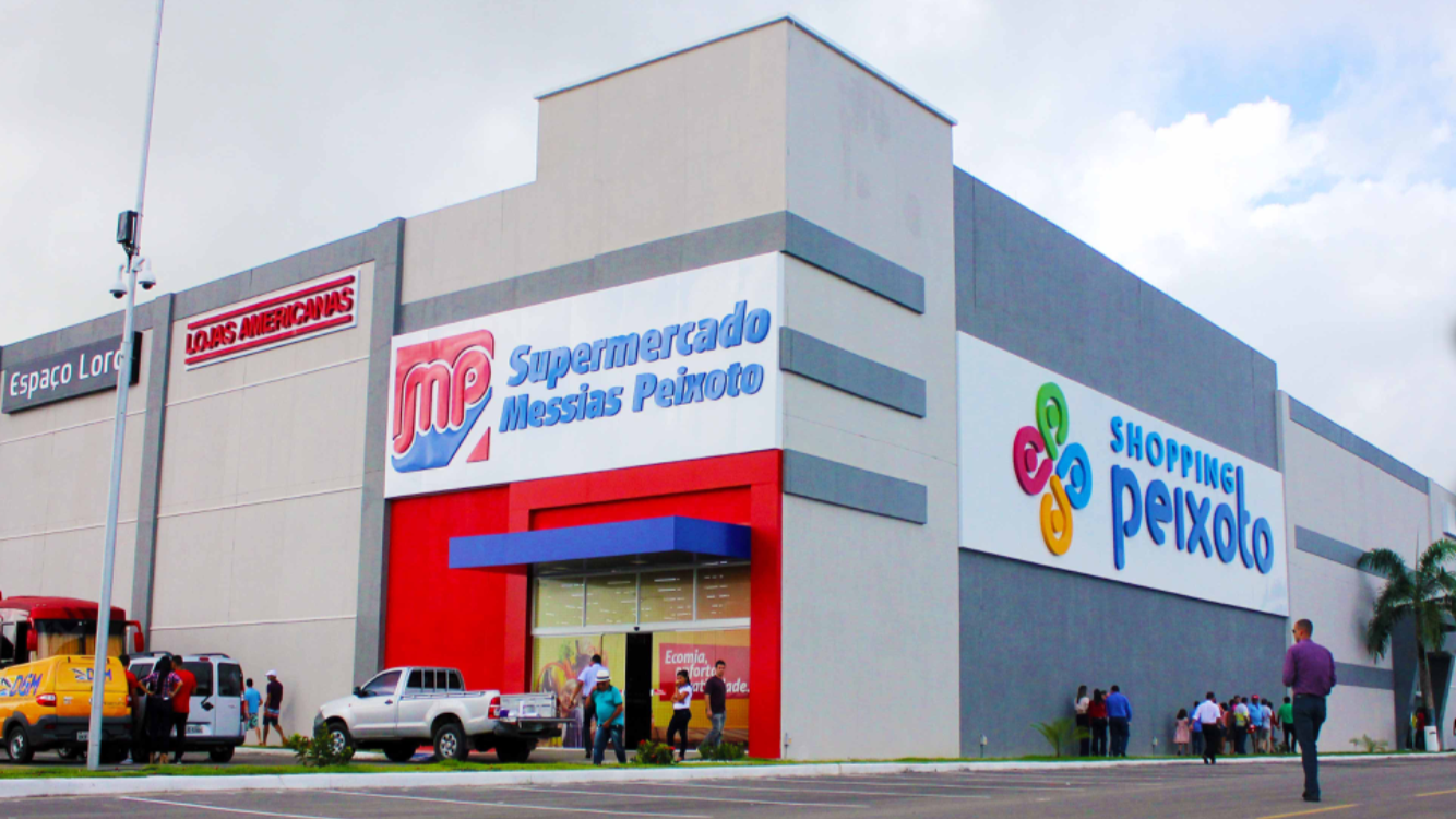 Fachada do Shopping Peixoto, em Itabaiana