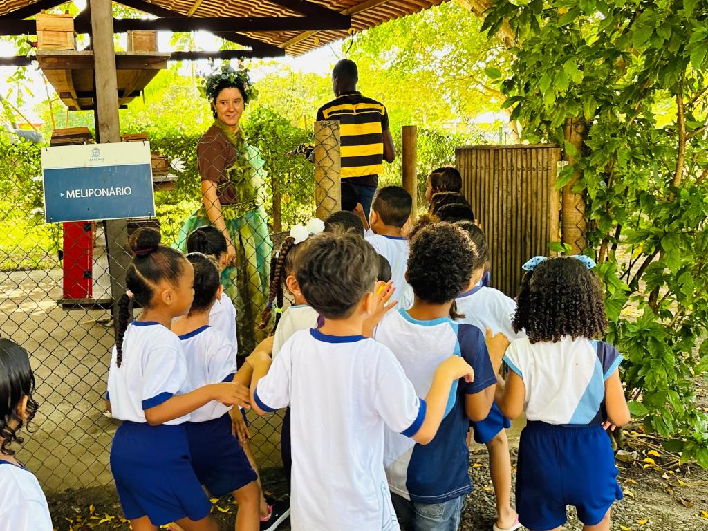 Visita ao Horto de Aracaju aproxima alunos da natureza