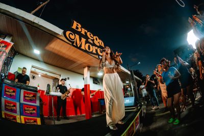 Simone Morena celebra o sucesso de ‘Brega da Morena’ em Salvador