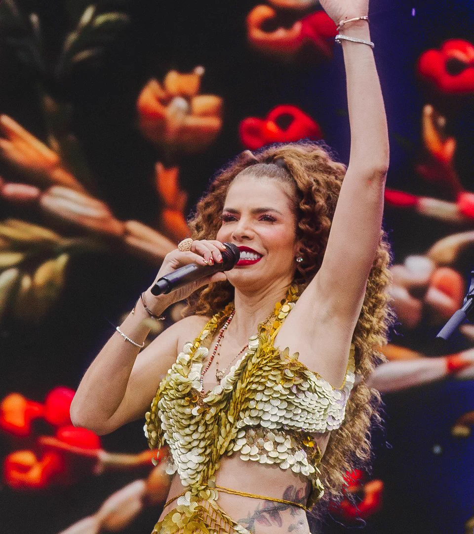 Viva a magia de Vanessa da Mata em Aracaju