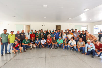 Agenda leva Alessandro a rádios e feiras do interior sergipano