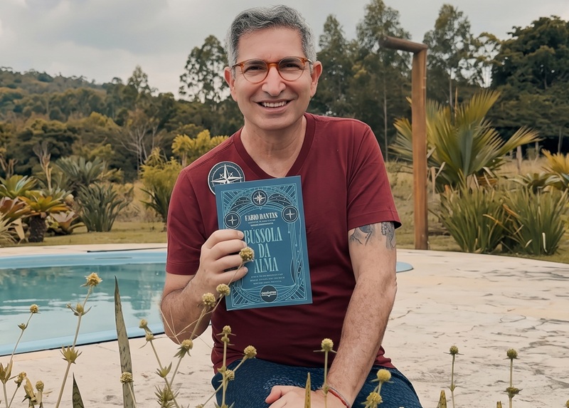 Fábio Dantas guia leitores à autodescoberta com novo livro