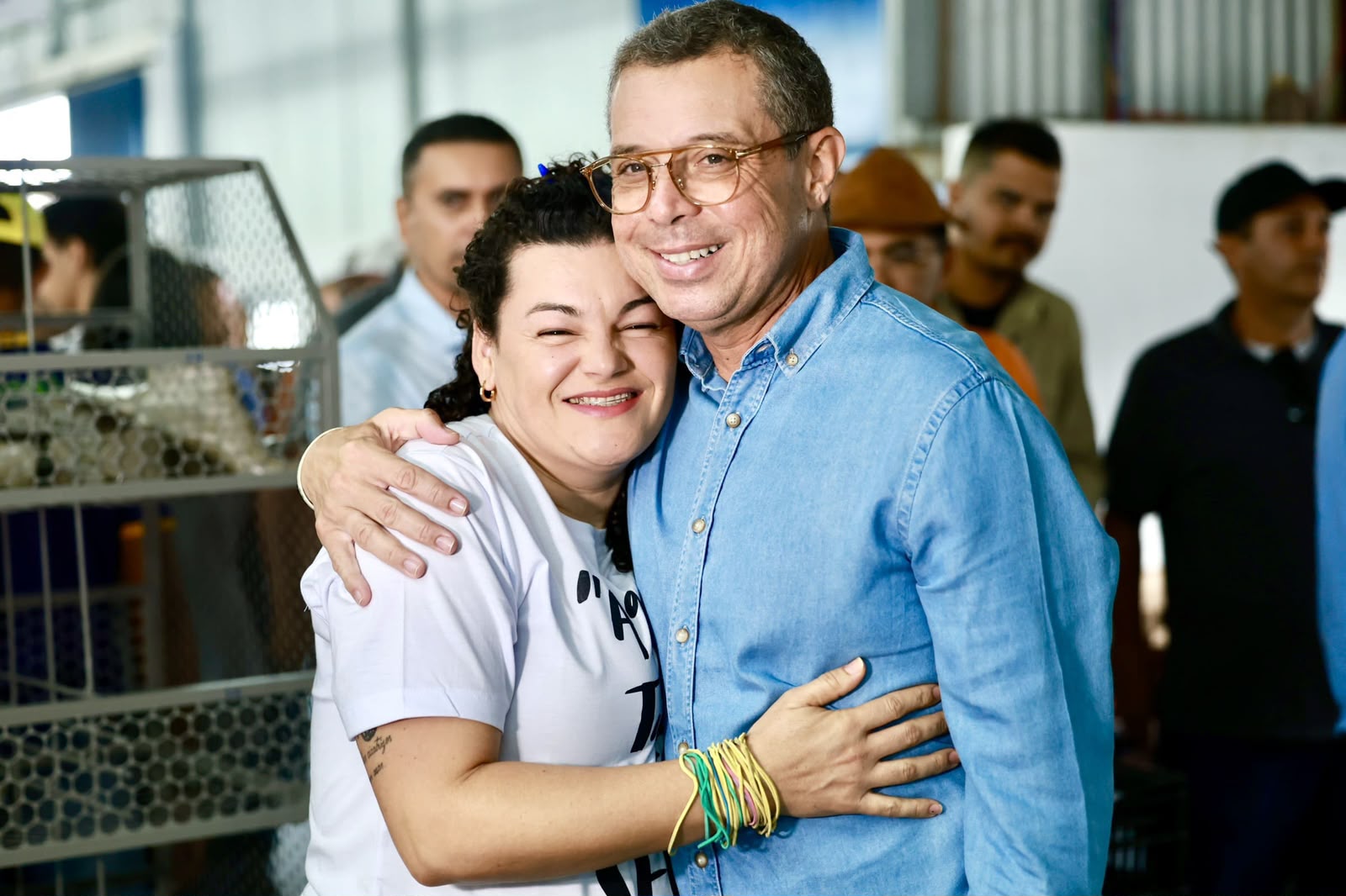 O governador e candidato à reeleição Fábio Mitidieri durante agenda de campanha