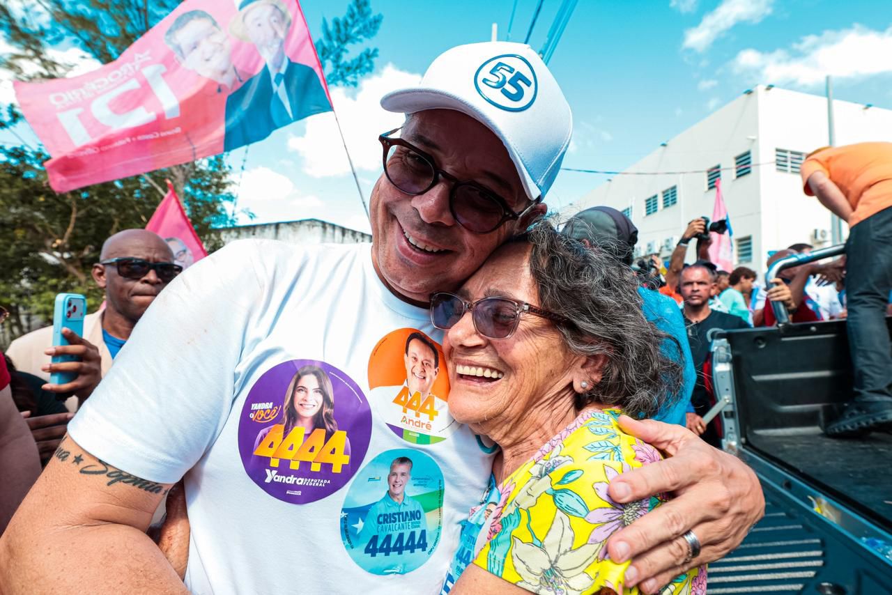 Minicarreata em Aracaju: Fábio percorre o bairro Industrial nesta quarta