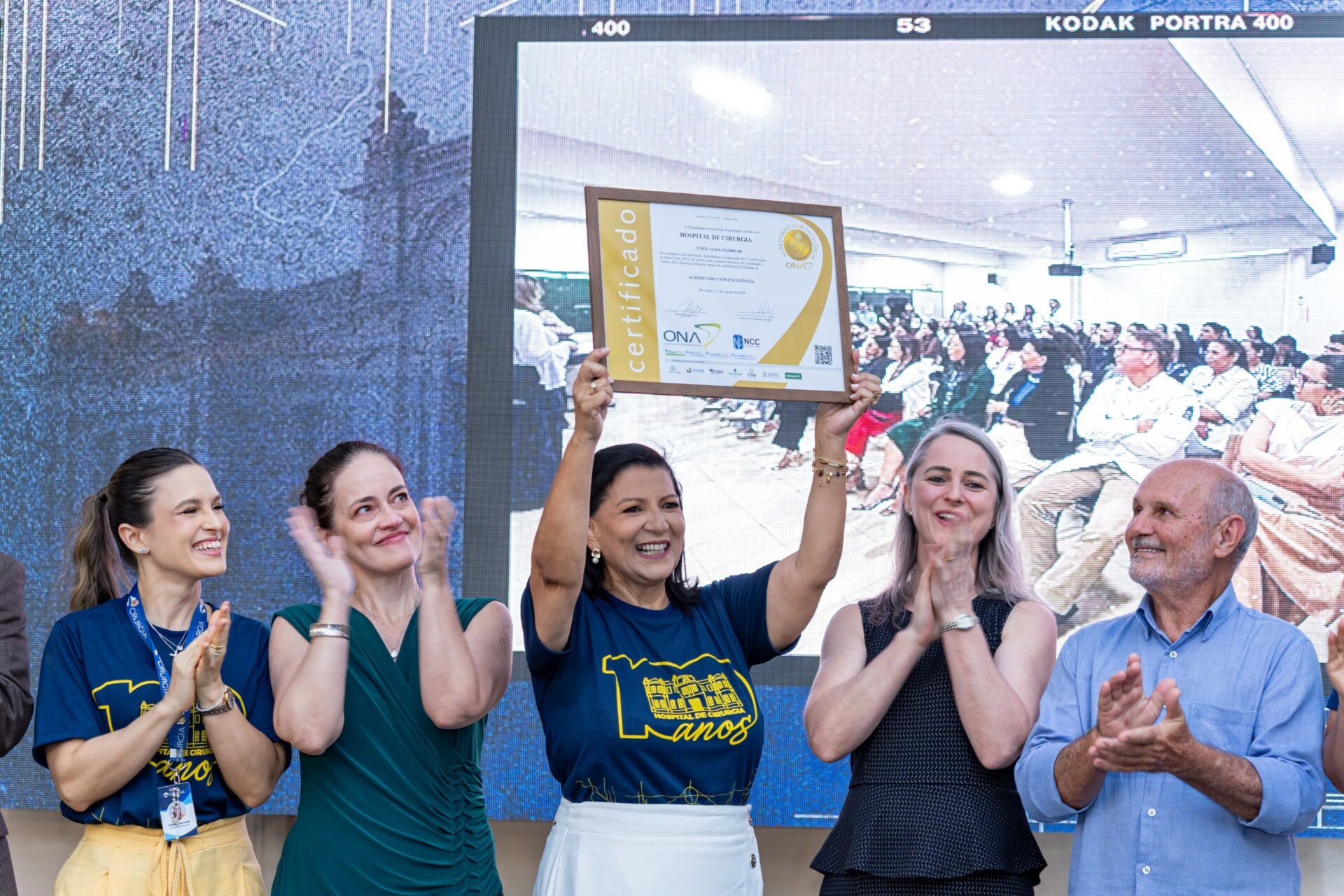 Equipe do Hospital de Cirurgia com o certificado ONA Nível 3, em Aracaju