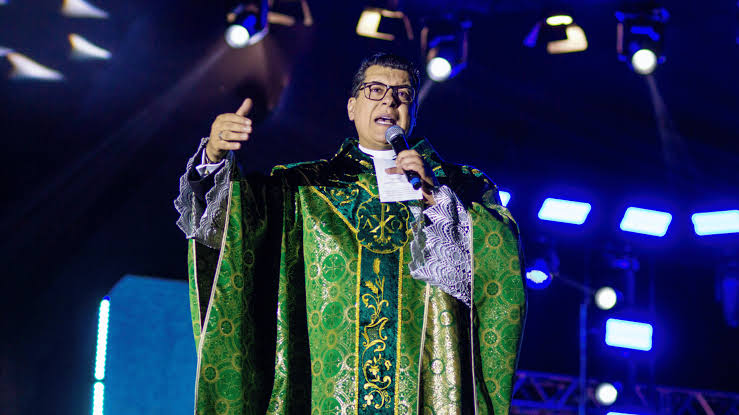 Um convite à fé e à união: a Noite das Famílias com Padre Chrystian Shankar