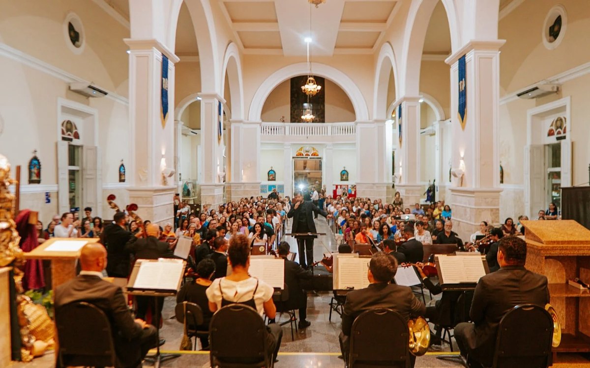 Igreja lotada em concerto anterior da série Sons da Catedral, da Orsse