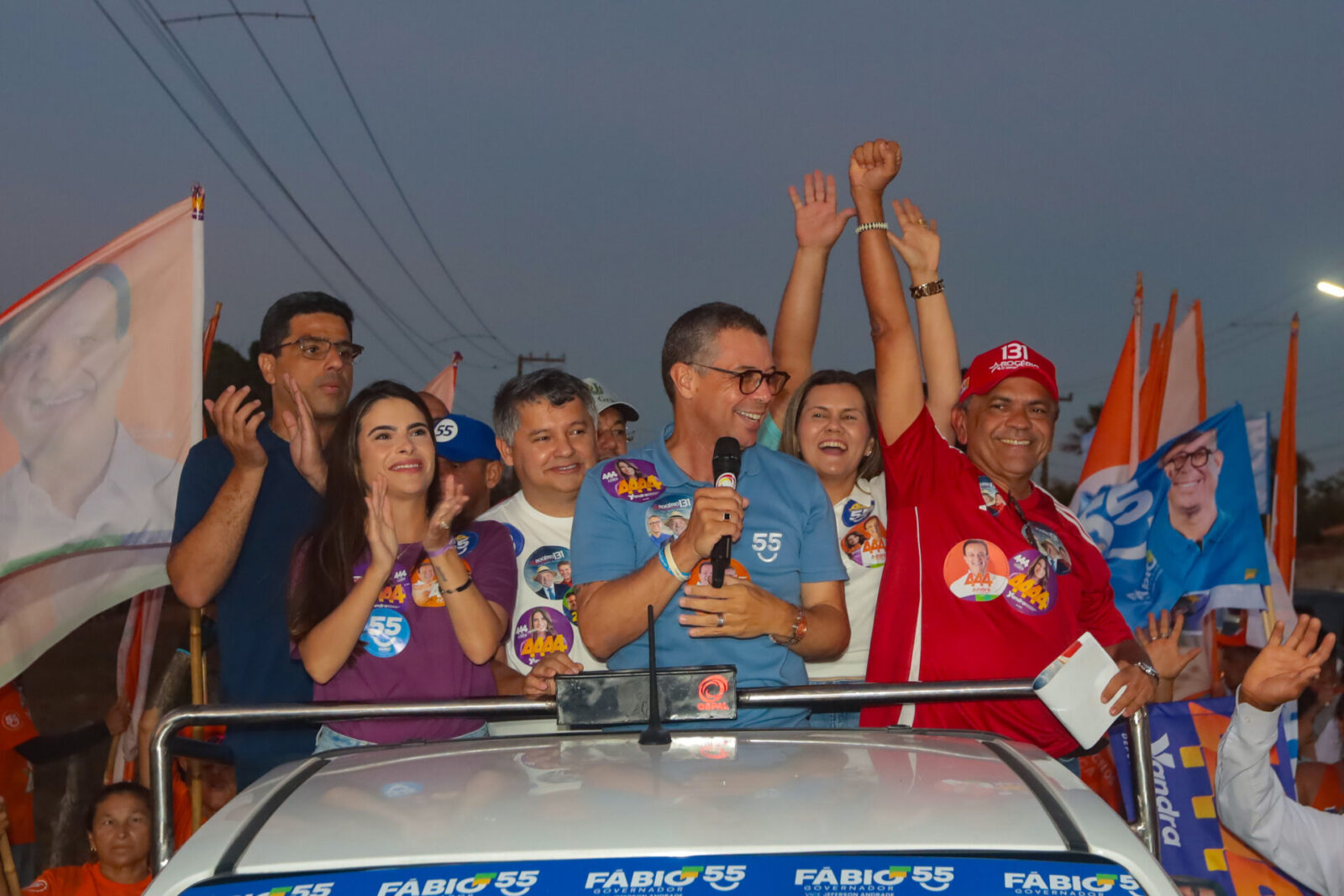 Yandra Moura percorre Graccho Cardoso e Feira Nova em carreata