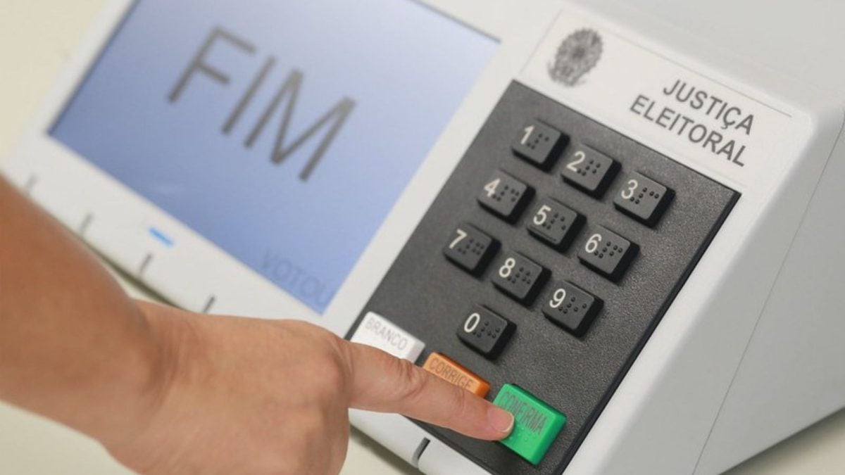 Totalização dos votos começa após o fechamento das seções